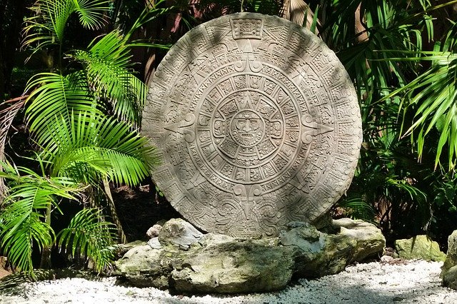 aztec calendar cycles of time
